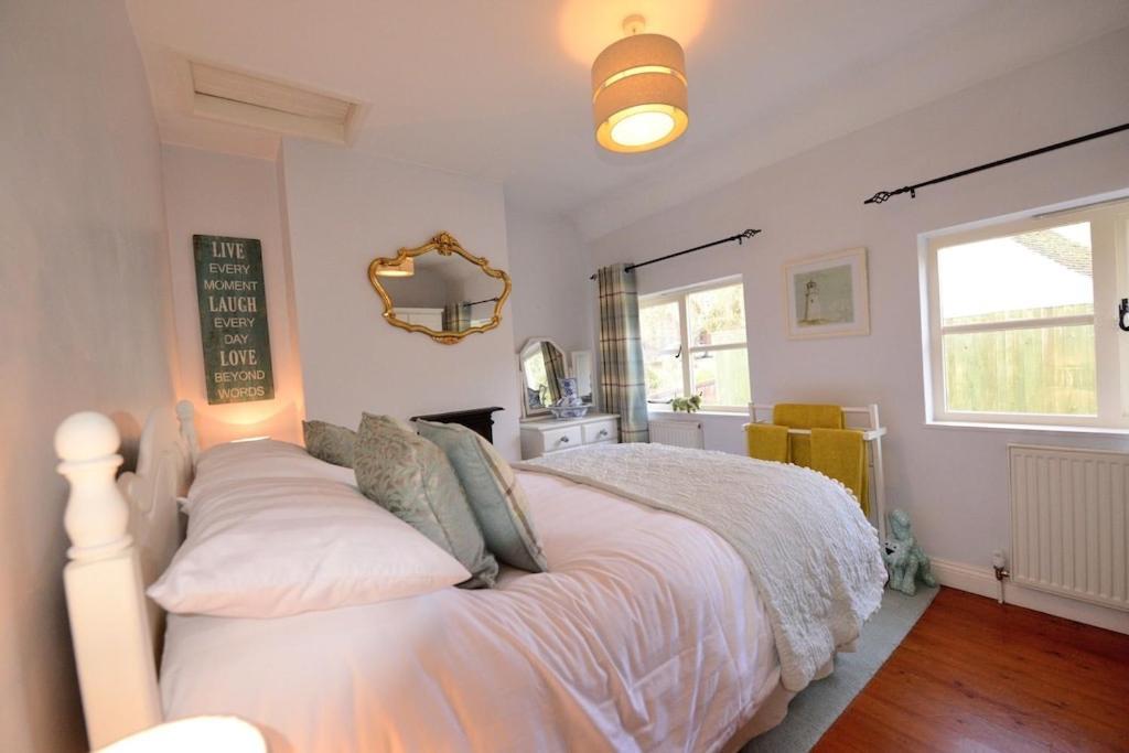 Victoria Cottage, Holiday home *